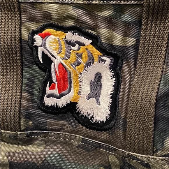 Rare Polo Ralph Lauren Canvas Camo Tote Bag with Patches - Picture 5 of 8